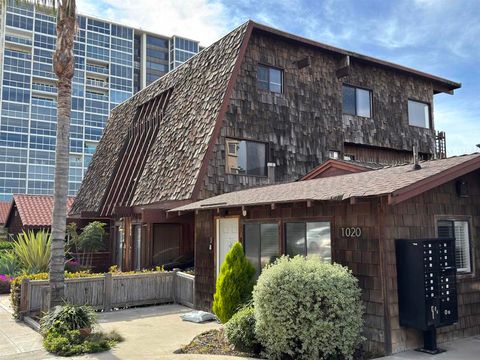 Photo of 1014 S Coast, La Jolla, CA 92037 (MLS # 260005401SD)