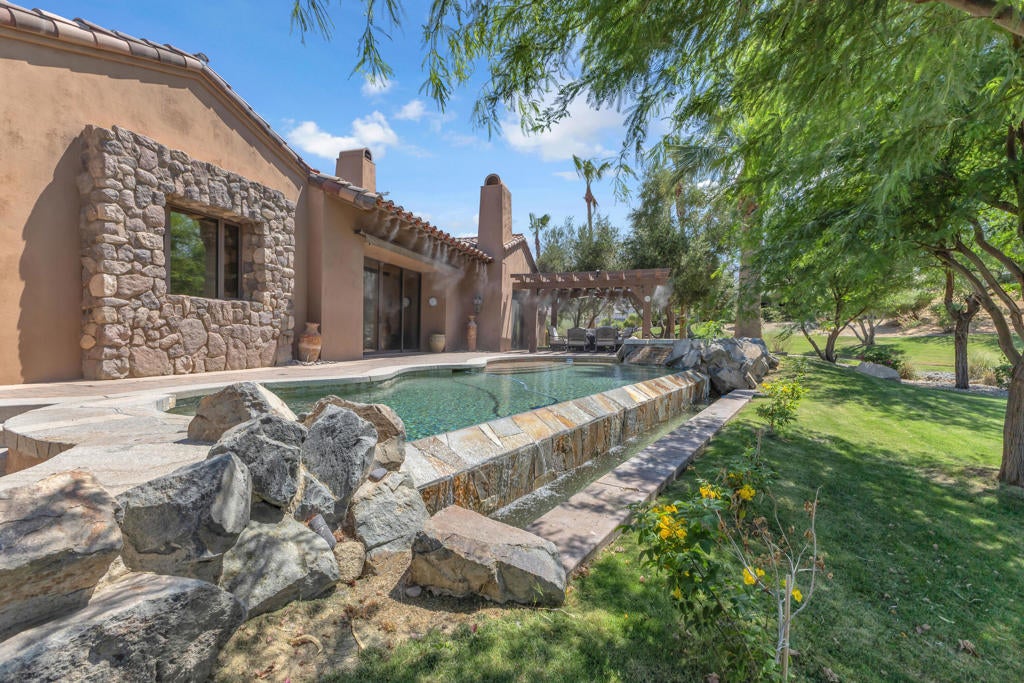 57895 E Stone Creek Trail