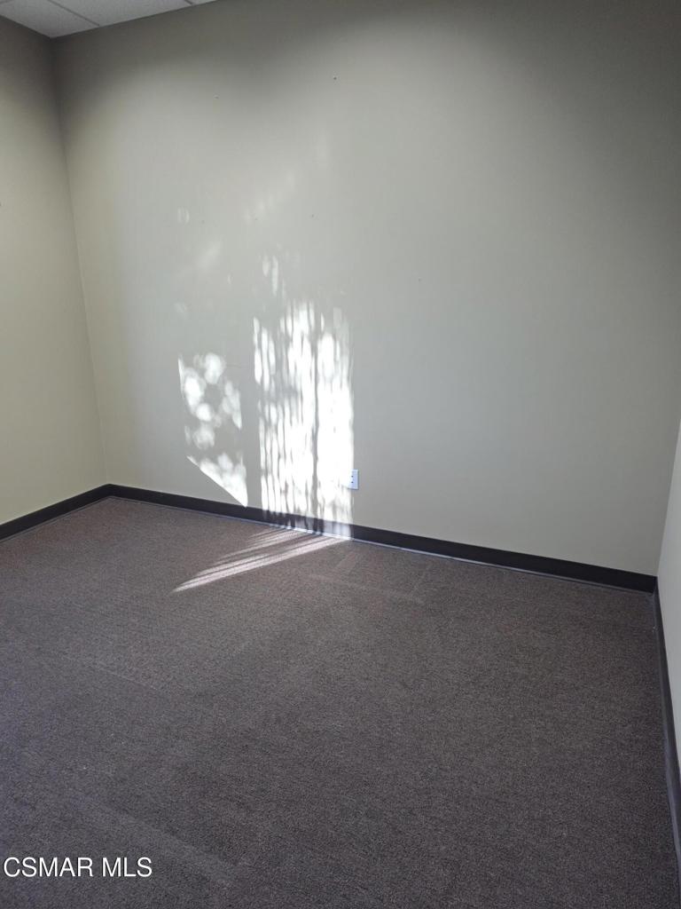 301 Science Drive 200