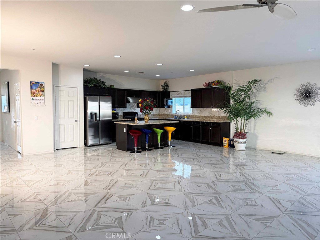 4991 NW Graphite Creek Road