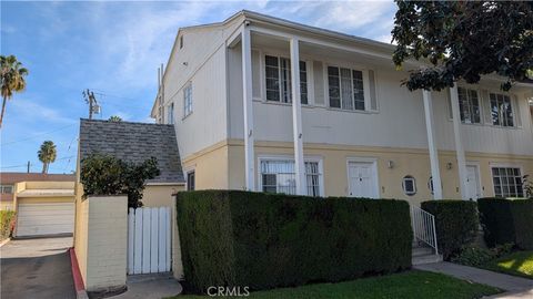 Photo of 1601 N Flower Street, Santa Ana, CA 92706 (MLS # OC26012397)