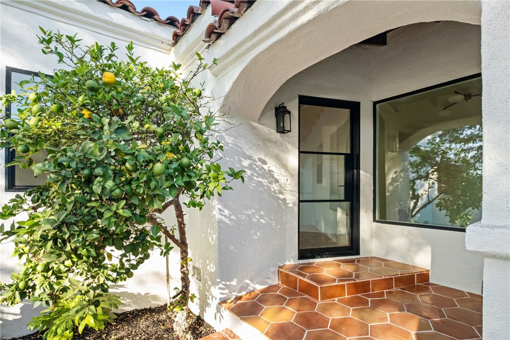 Properties 1 3924 Dublin