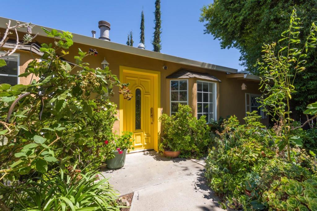 831 Canyon Road