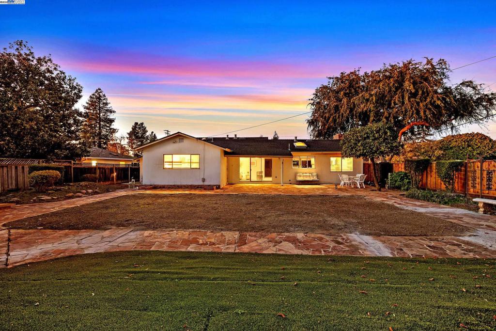 MISSION RANCH - Residential