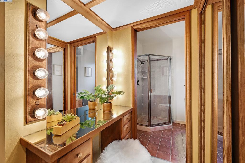 MISSION RANCH - Residential