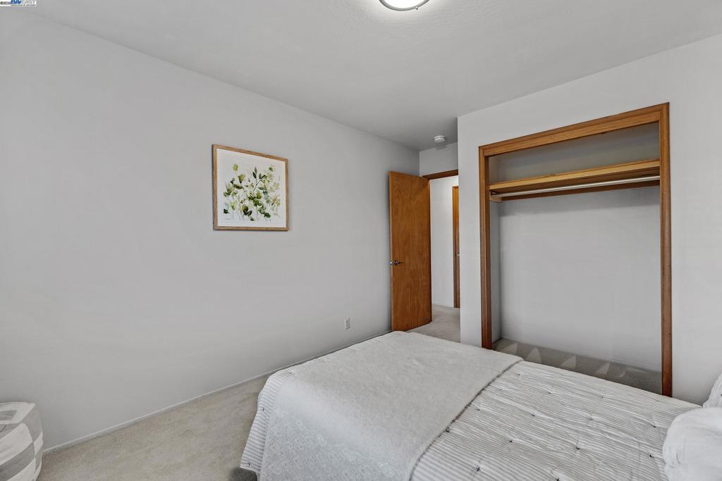 MISSION RANCH - Residential