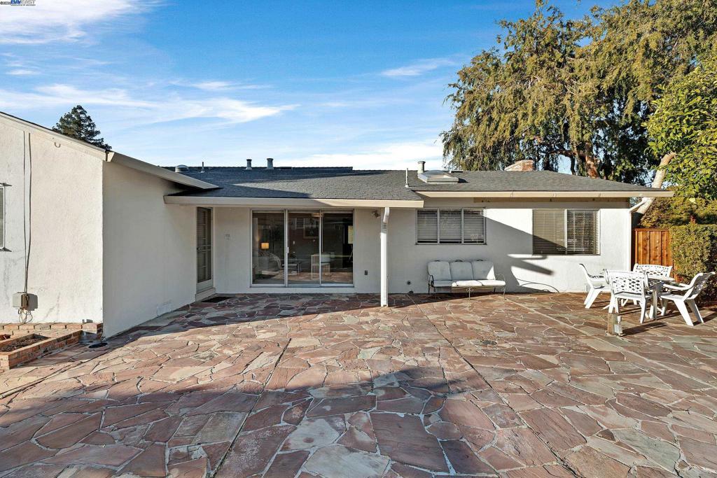 MISSION RANCH - Residential