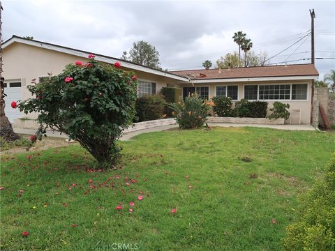 20630 Chase Street Winnetka CA 91306