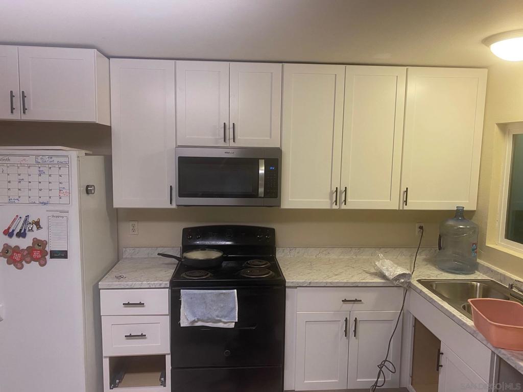 8181 Jade Coast Rd