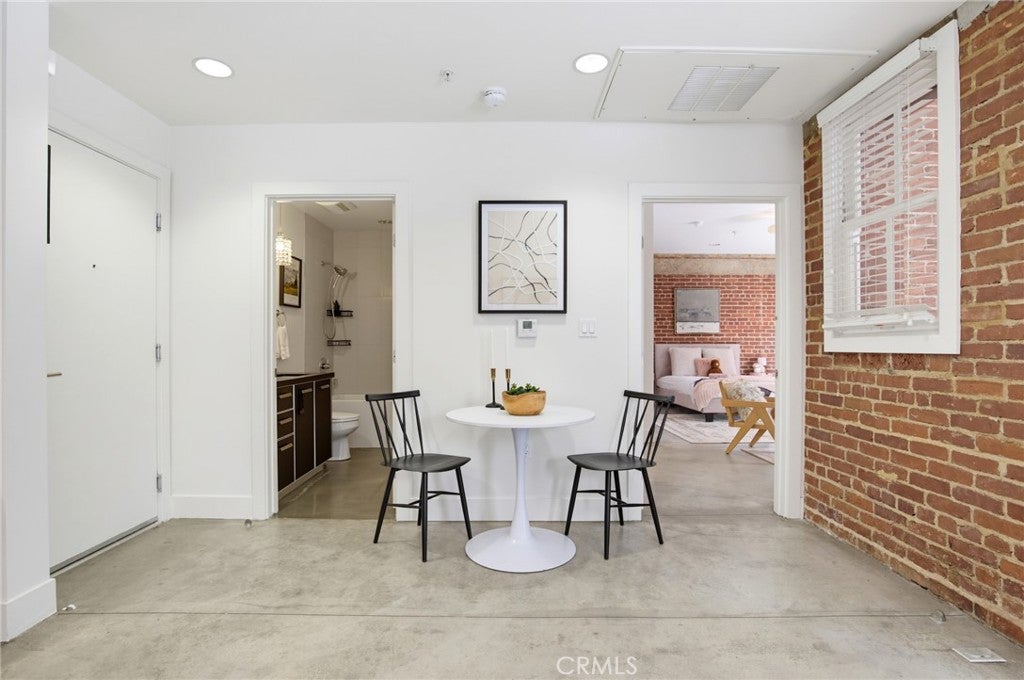 139 S Los Robles Avenue 102