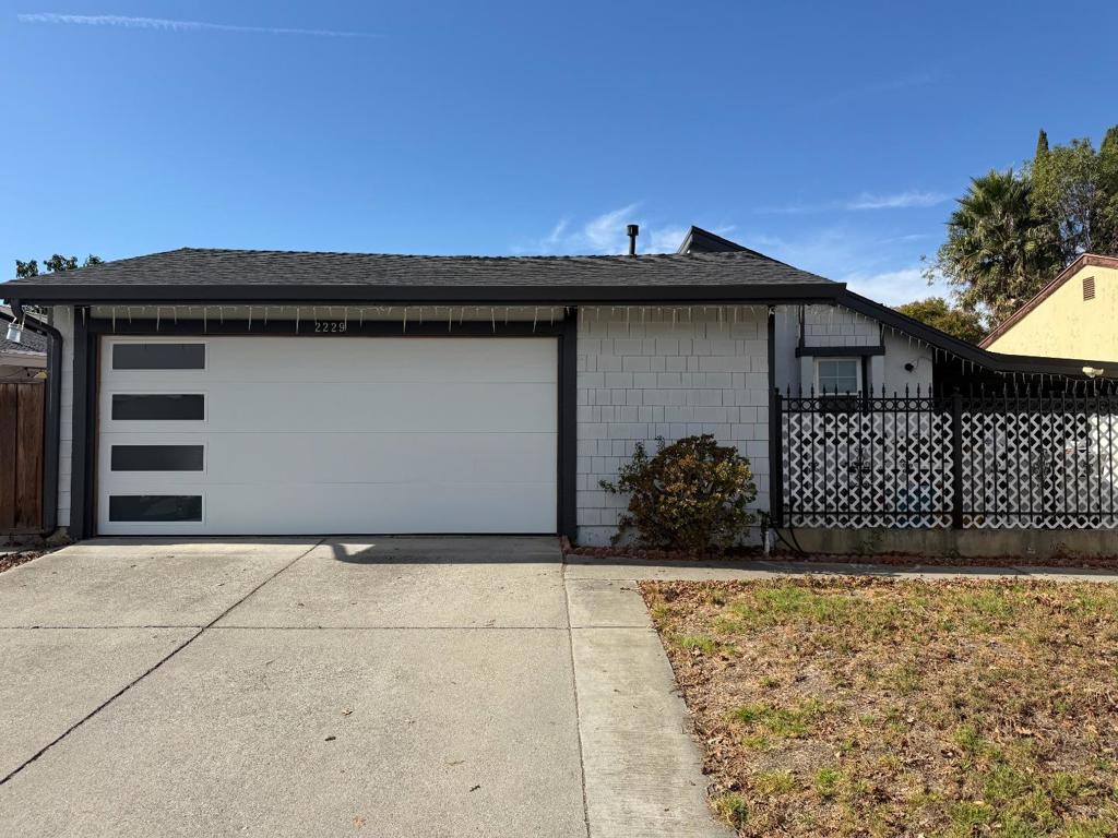 2229 Denair Avenue