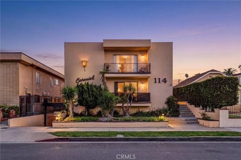 Photo of 114 N Eucalyptus Avenue #7, Inglewood, CA 90301 (MLS # SR26112931)