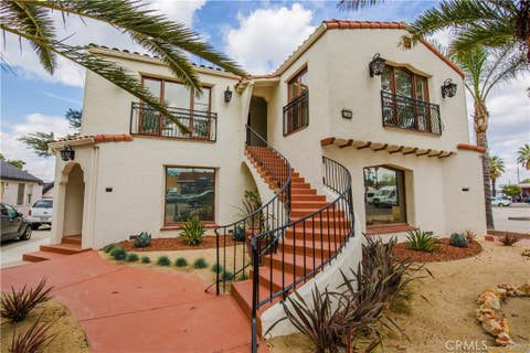 Photo of 711 W 6th Street #5, Corona, CA 92882 (MLS # IG26151839)