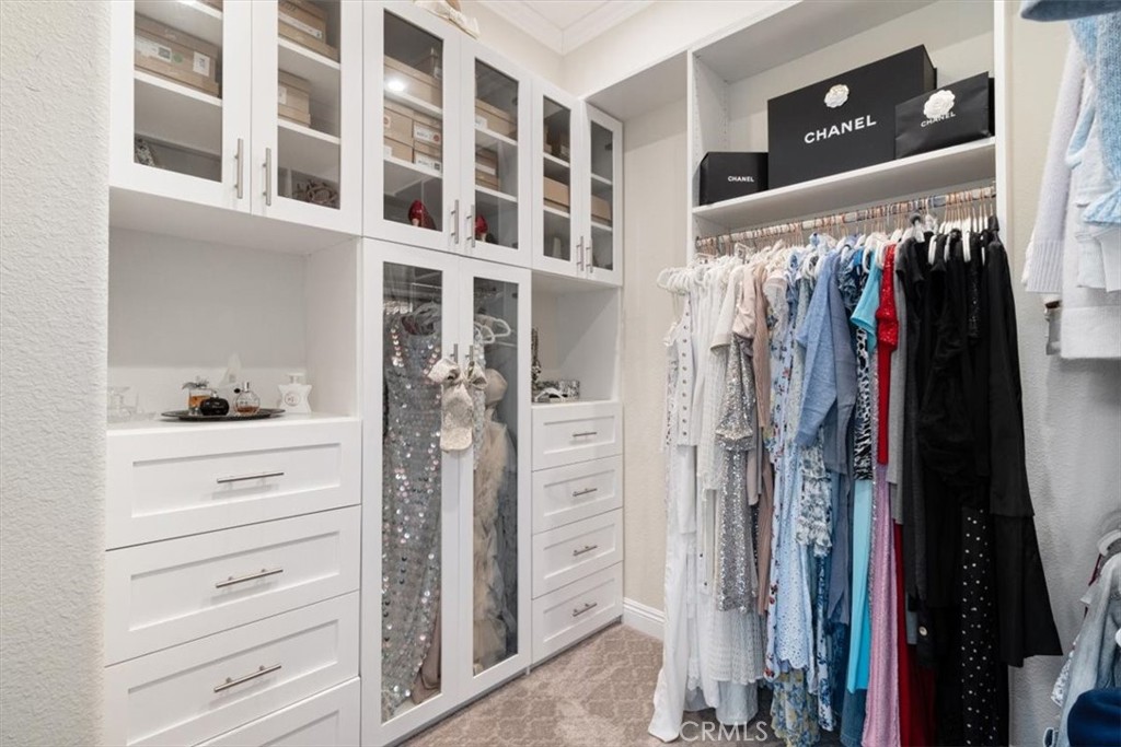 Prestige (15) Tr 5792 (PRES) - Residential