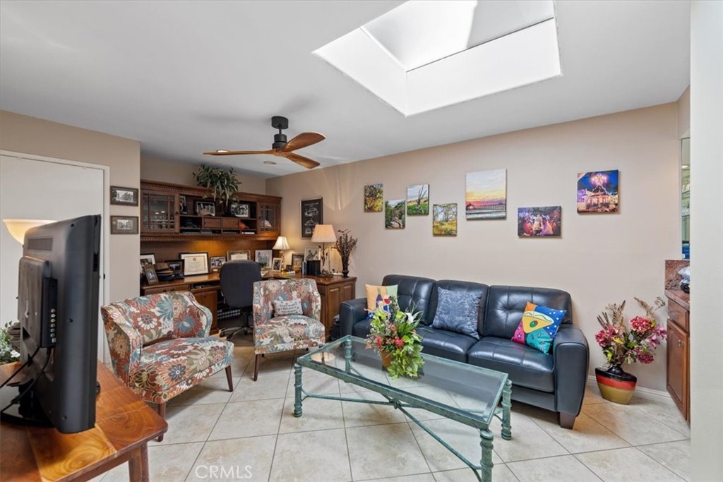Sunrise C.C. (32185) - Residential