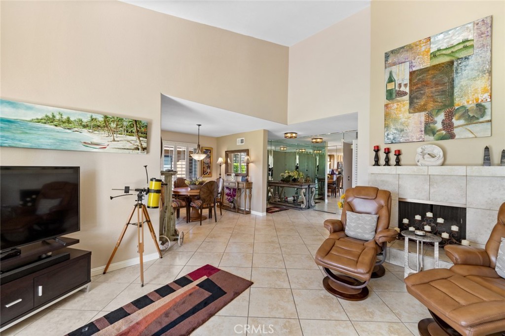 Sunrise C.C. (32185) - Residential