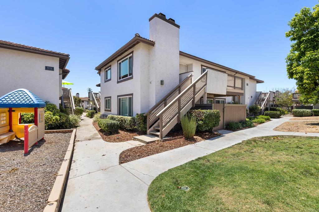 9872 Shirley Gardens Drive 4