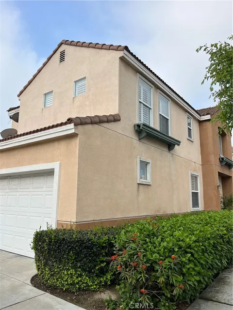 MLS: OC26068709