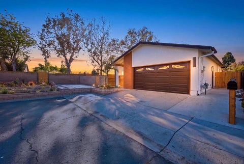 Photo of 1343 Blue Falls Dr DR, Chula Vista, CA 91910 (MLS # 260022617SD)