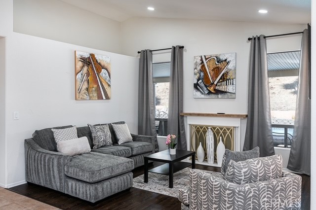 Rancho Del Oro (34024) - Residential Lease