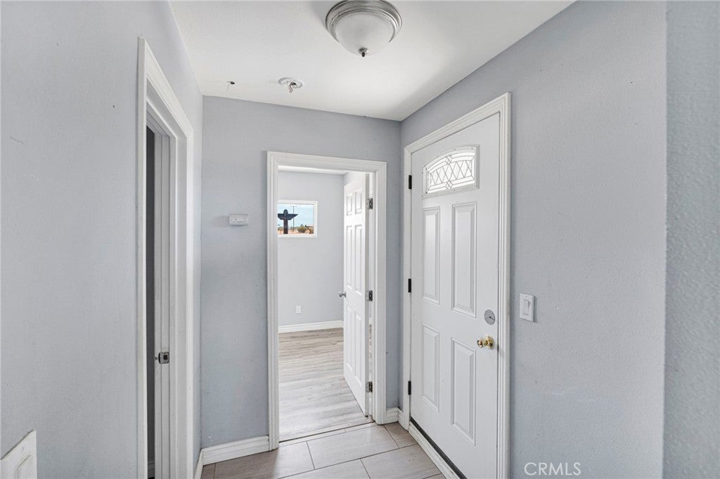 10912 Matilija
