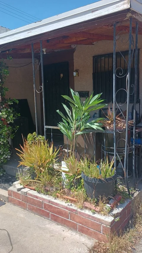 8894 Juniper Ave, Fontana, CA 92335 - MLS#: IV26184274