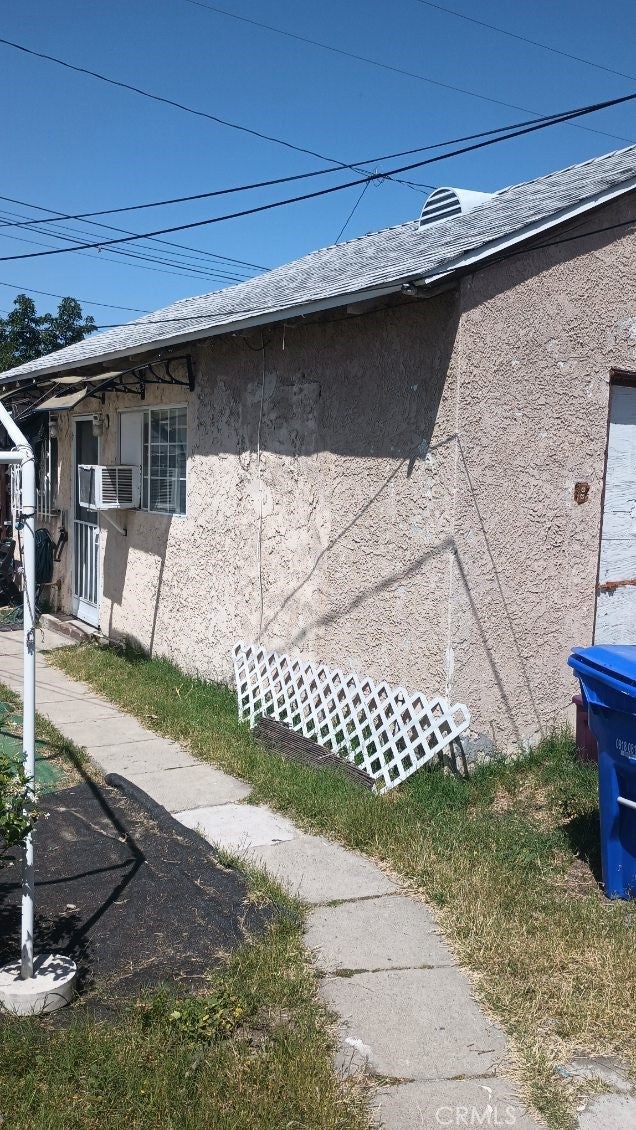 8894 Juniper