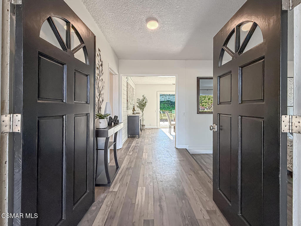 176 W Gainsborough Road