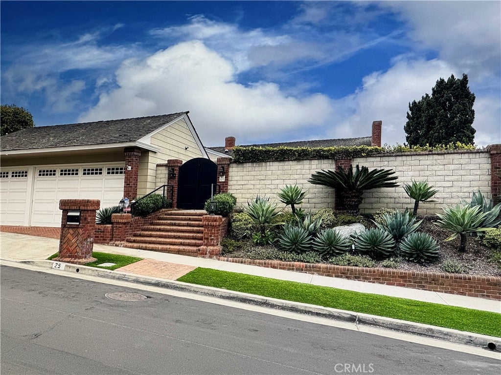 25 Cambria