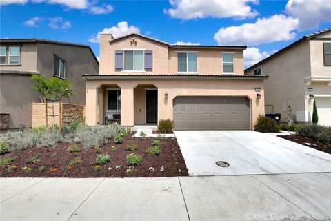 Photo of 352 Lilly, Rialto, CA 92376 (MLS # OC26079516)