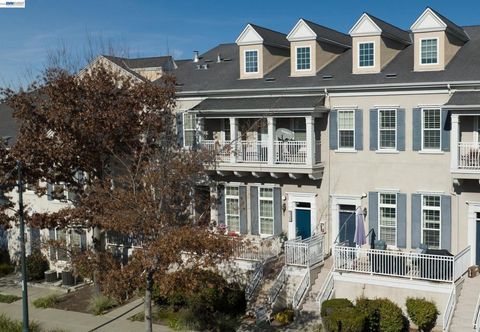 Photo of 3769 3769 Finnian Way Way, Dublin, CA 94568 (MLS # 41120241)