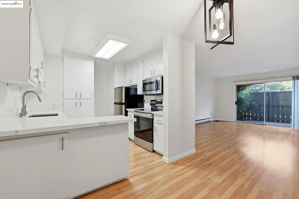 PONDEROSA PARK - Residential