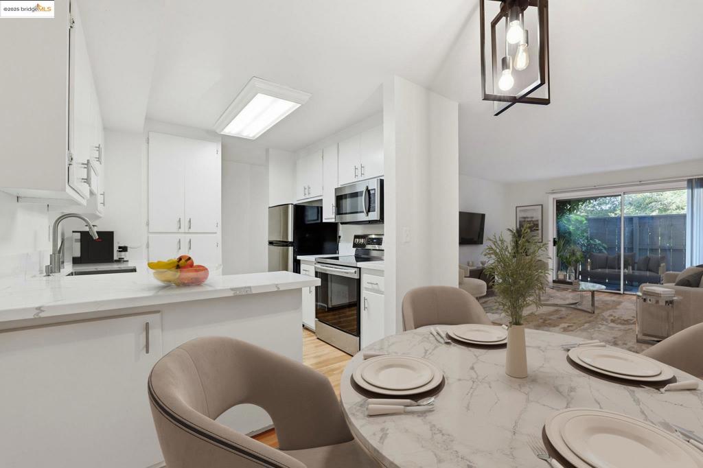 PONDEROSA PARK - Residential