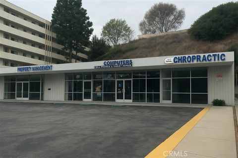 Photo of 29619 S Western Ave, Rancho Palos Verdes, CA 90275 (MLS # SB25259091)