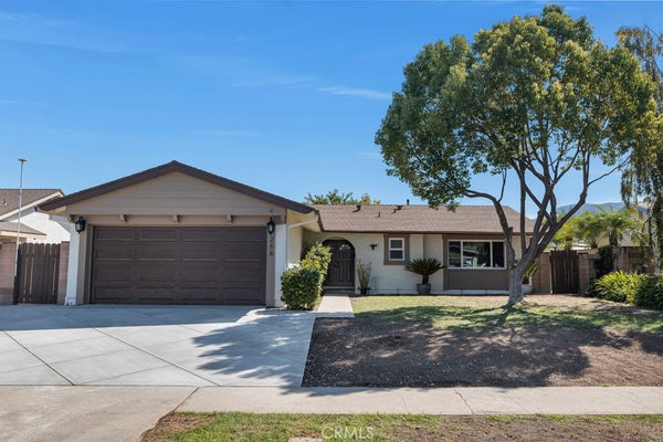 258 DICKENSON AVE, NEWBURY PARK, CA 91320 - Image c5742f8d7d8a1708ceceeecb94dc23b2/852816482
