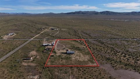 Photo of 19032 Bonanza Trail, Helendale, CA 92342 (MLS # PW26017906)