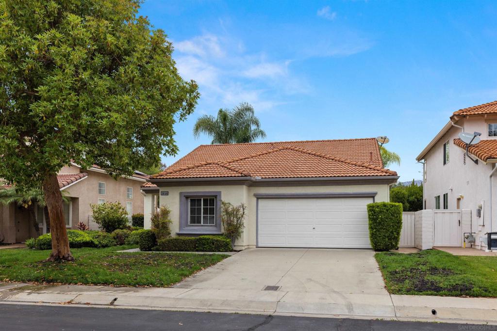 3050 Maplewood