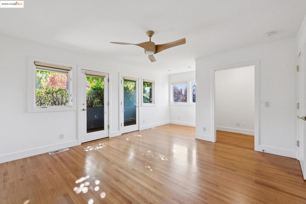 UPPER ROCKRIDGE - Residential