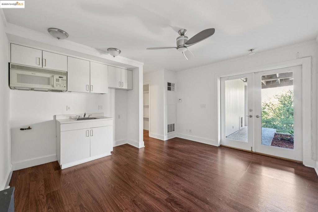 UPPER ROCKRIDGE - Residential