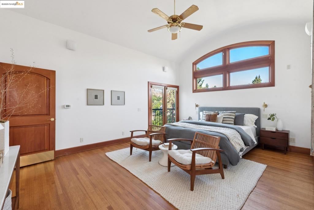 UPPER ROCKRIDGE - Residential