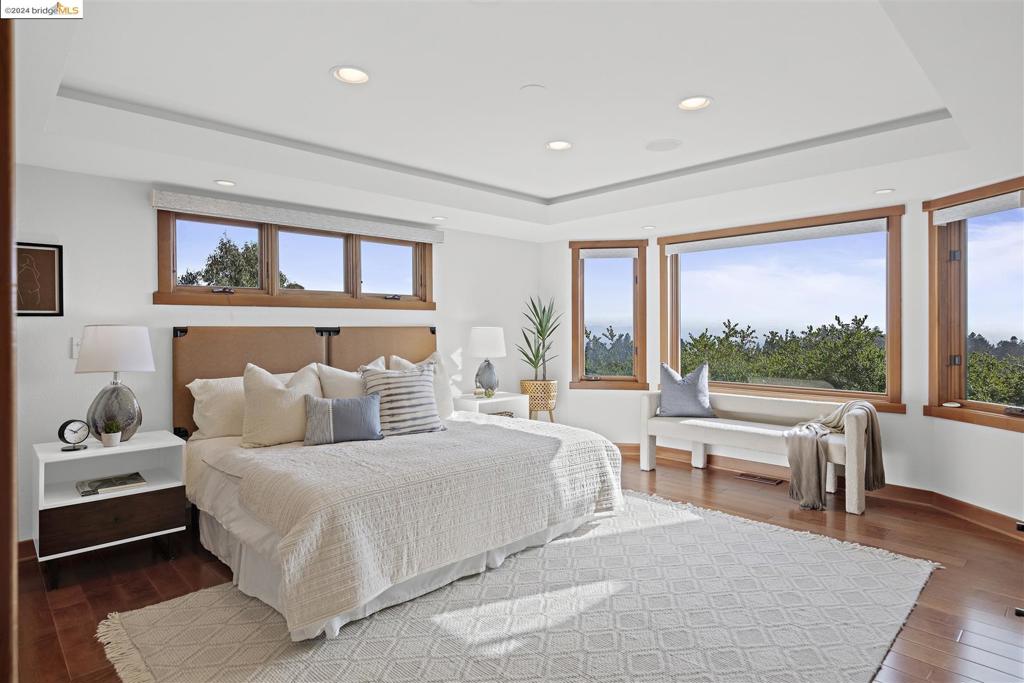 LOWER MONTCLAIR - Residential