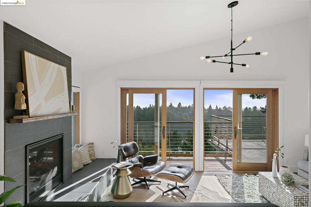 LOWER MONTCLAIR - Residential