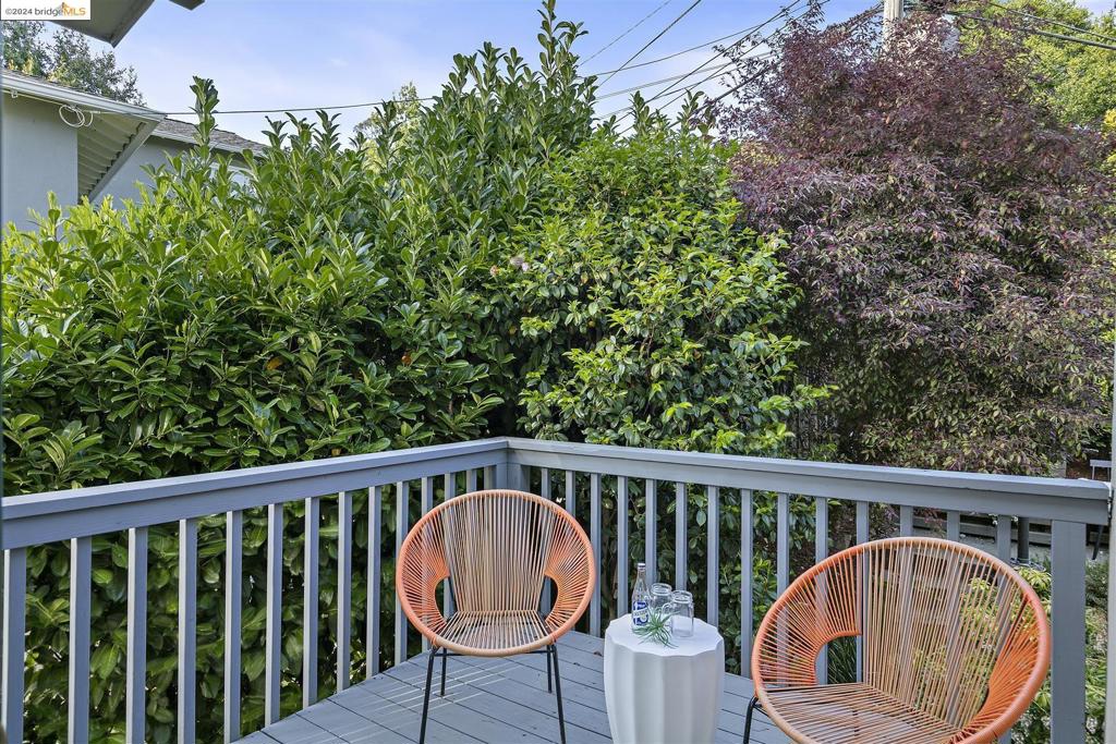 LOWER MONTCLAIR - Residential