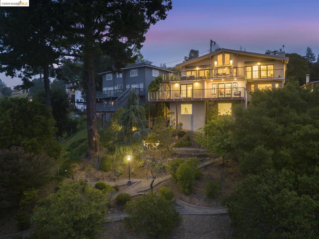 LOWER MONTCLAIR - Residential