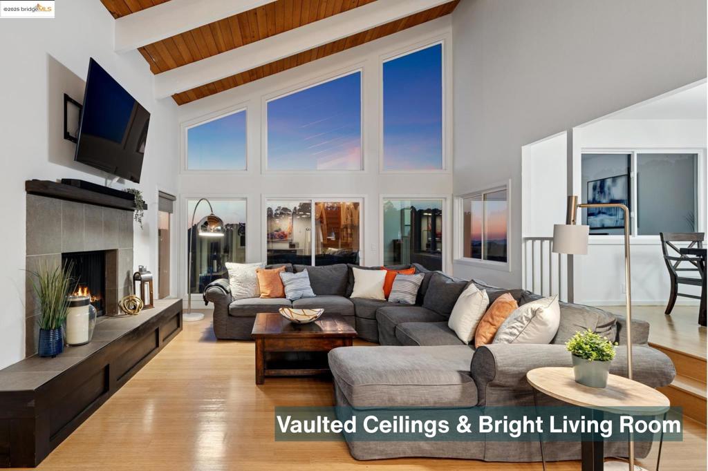 MONTCLAIR - Residential