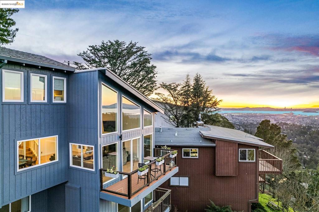 MONTCLAIR - Residential