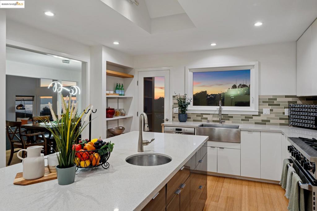 MONTCLAIR - Residential