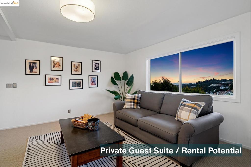 MONTCLAIR - Residential