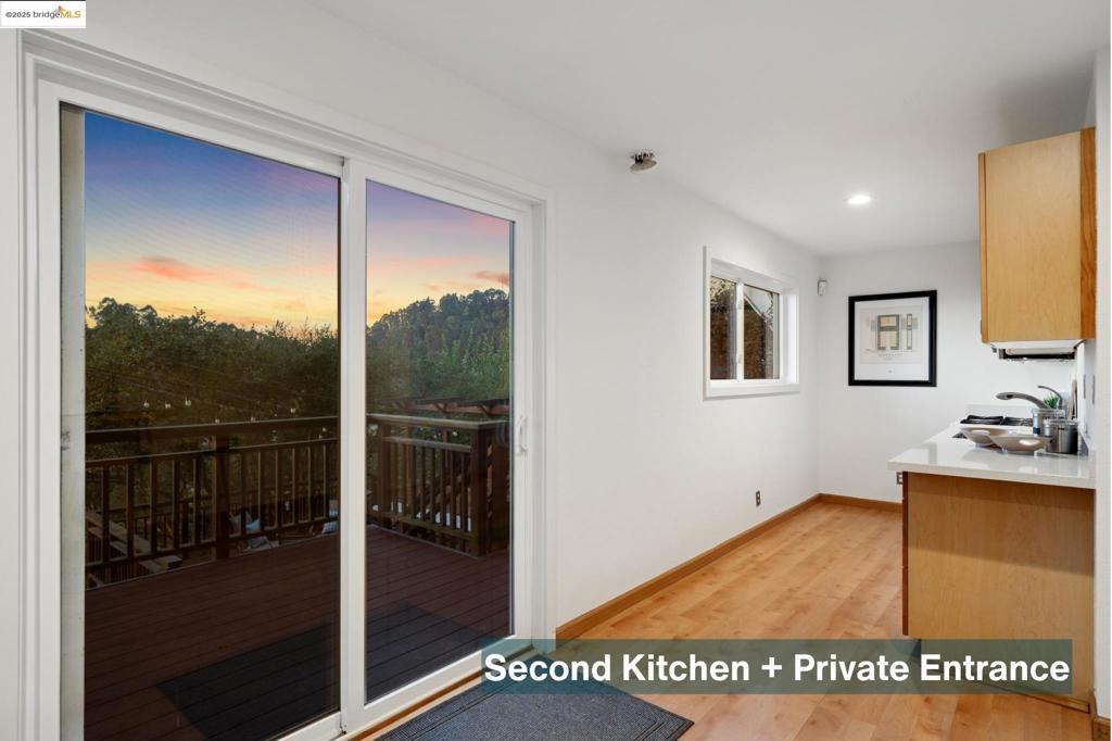 MONTCLAIR - Residential