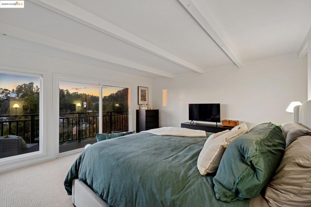 MONTCLAIR - Residential